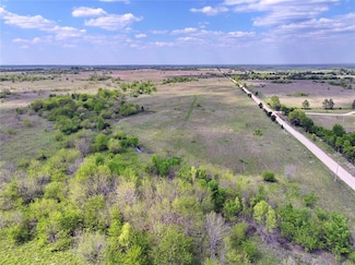 20 Turnbull Rd, Caddo, OK 74729