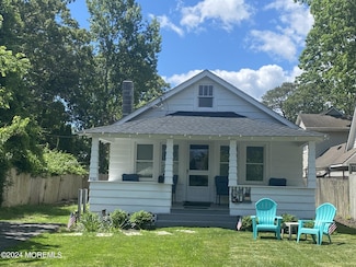 830 Old Farm Rd, Point Pleasant Boro, NJ 08742