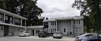 16 Lake Dr, Hendersonville, NC 28739