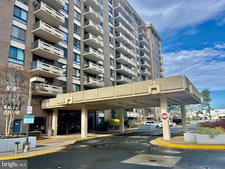 1808 Old Meadow Rd Unit 1104, McLean, VA 22102