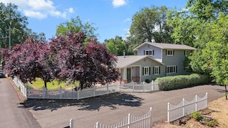 19186 Knighton Rd, Redding, CA 96002