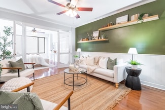1 Scott Cir NW Unit 402, Washington, DC 20036