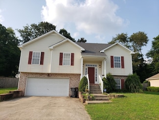 220 Cheshire Rd, Clarksville, TN 37043