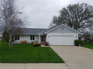 2218 Mckinley St, Perry, IA 50220