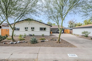 2109 W Berridge Ln, Phoenix, AZ 85015