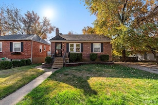 8746 White Ave, Saint Louis, MO 63144