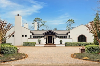 11331 Greenbay St, Houston, TX 77024