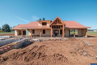 34198 E Lacomb Rd, Lebanon, OR 97355