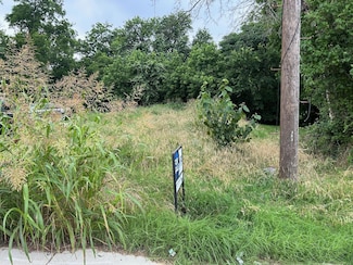 323 Bonnie View Rd, Dallas, TX 75203
