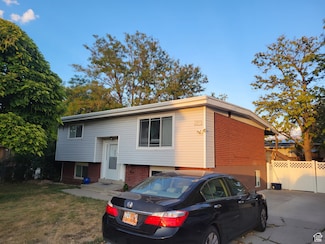 4533 S Knightsbridge Rd, Taylorsville, UT 84129