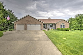 8898 Country Side Dr, Dalton City, IL 61925