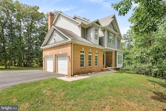 19033 Otley Rd, Purcellville, VA 20132