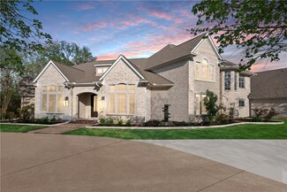 4145 Sweetwater Dr, College Station, TX 77845