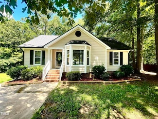 5 Sue Ann Ct, Durham, NC 27704