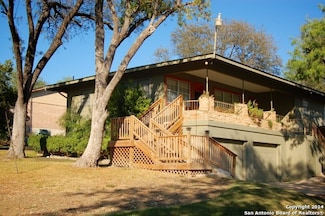 355 Ave Maria Dr, San Antonio, TX 78216