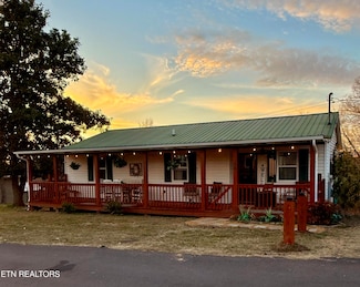 556 Old Covered Bridge Rd, Sevierville, TN 37876