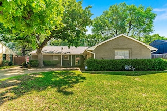 514 Staffordshire Dr, Irving, TX 75061