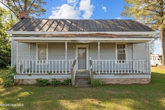 2749 Bruce Strickland Rd, Greenville, NC 27834