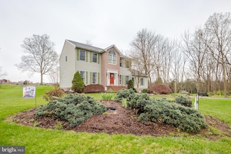 91 Rodeo Dr, Martinsburg, WV 25403