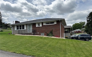 404 Belrose Dr, Belle Vernon, PA 15012