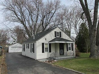 1904 E Yale Ave, Muncie, IN 47303