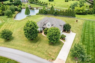 5873 Bakers Point, Hickory, NC 28602
