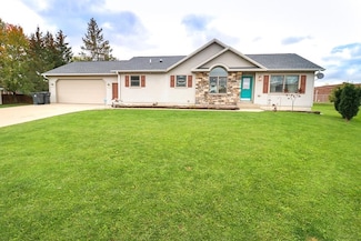 306 W 28th Cir, Marshfield, WI 54449