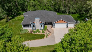 2405 N Dakota Ave, Ames, IA 50014
