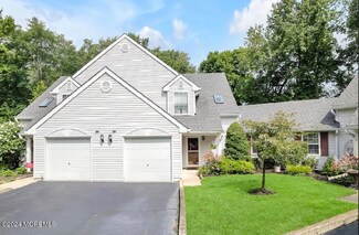 7 Commons Dr, Neptune, NJ 07753
