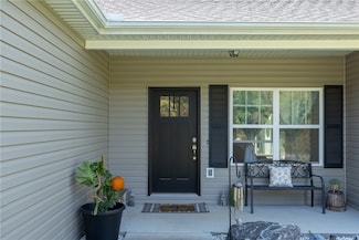 7 Boreland Ln, Bella Vista, AR 72715