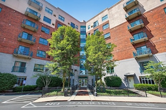 175 Cottage St Unit 312, Chelsea, MA 02150