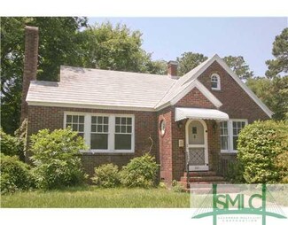 301 E 56th St, Savannah, GA 31405