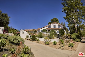 2266 Cold Canyon Rd, Calabasas, CA 91302
