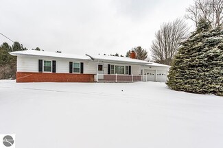 2694 Werth Rd, Alpena, MI 49707