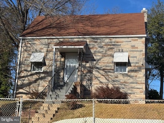 5444 Varnum St, Bladensburg, MD 20710