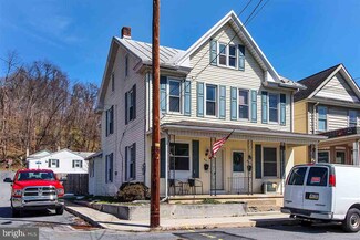 1541 3rd St, Enola, PA 17025