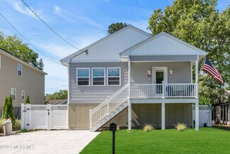 88 Dock Ave, Waretown, NJ 08758