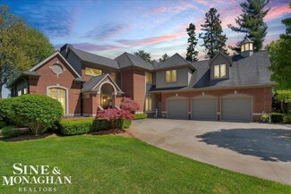 708 N Lakeshore Rd, Port Sanilac, MI 48469