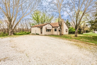 1350 Hillsboro Rd, High Ridge, MO 63049