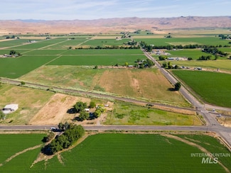 888 County Road 70, Weiser, ID 83672