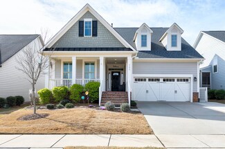 300 Lucky Ribbon Ln, Holly Springs, NC 27540