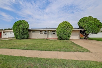 2409 Rosewood Ln, Pampa, TX 79065