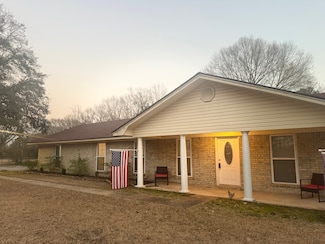2898 Louisiana 154, Ringgold, LA 71068