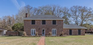 400 Vennard Ave, Lafayette, LA 70501