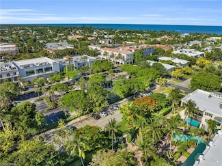 441 4th Ave S Unit 304, Naples, FL 34102