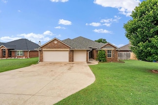 3401 First Capitol Cir, Guthrie, OK 73044