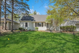 1645 Rose Place, Saint Paul, MN 55113
