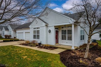 2902 Framingham Ln Unit M30, Twinsburg, OH 44087