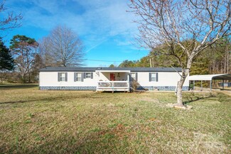 3765 Killian Rd, Lincolnton, NC 28092