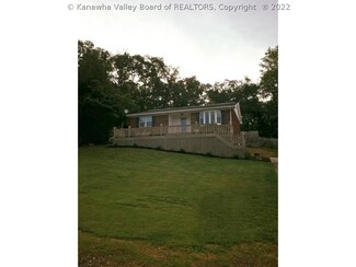 11 Upper Pinch Estates, Elkview, WV 25071